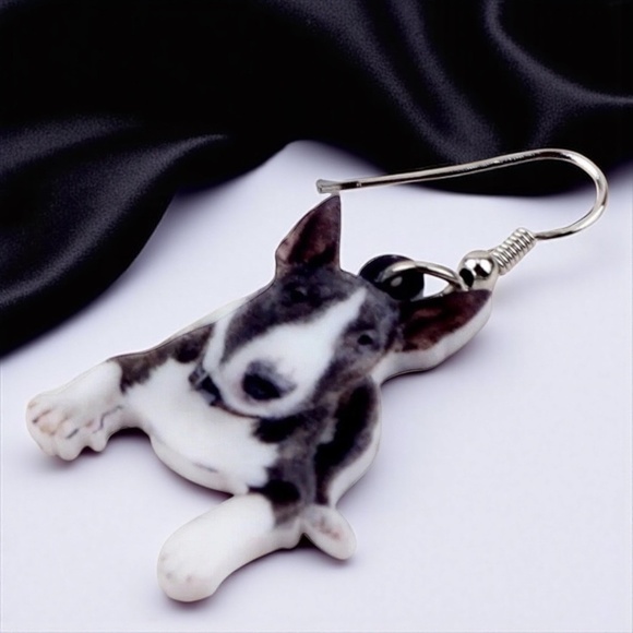 Bull Terrier Dangle Earrings: Show Off Your Pup Passion! 🐶 NWT Day Jewelry - Picture 12 of 12